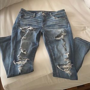 Size 10 AE Jeans.